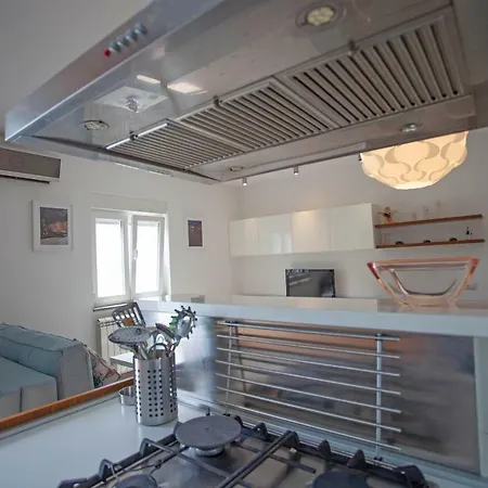 Maximus Apartment *